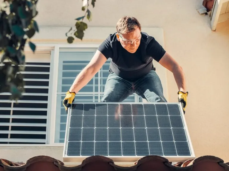 How to Set Up Microinverter Solar Kit